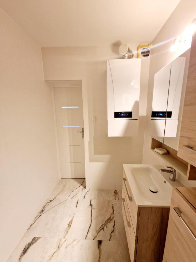 Apartament Przy Deptaku Jelenia Góra Extérieur photo
